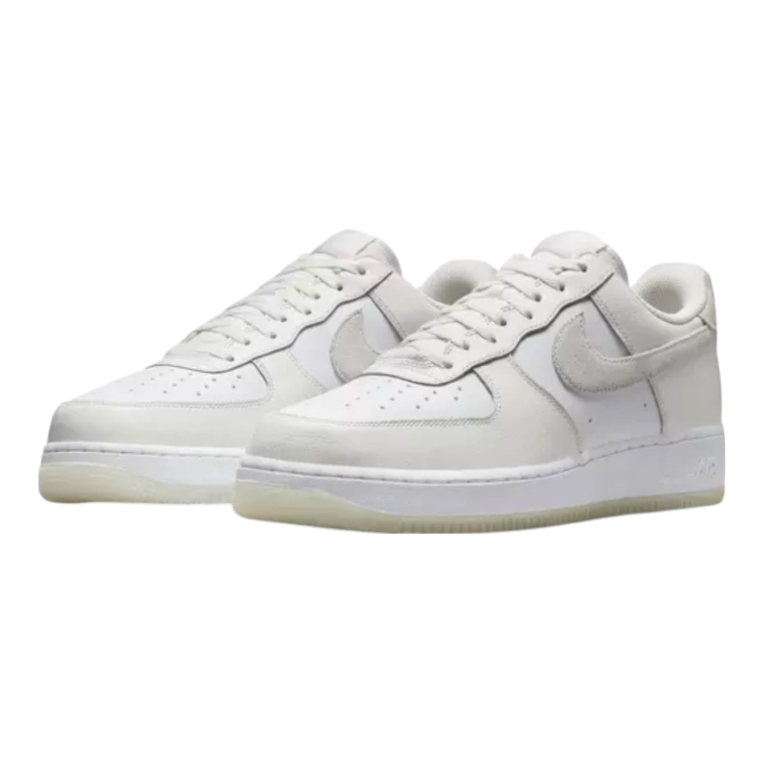 NIKE: Air Force 1